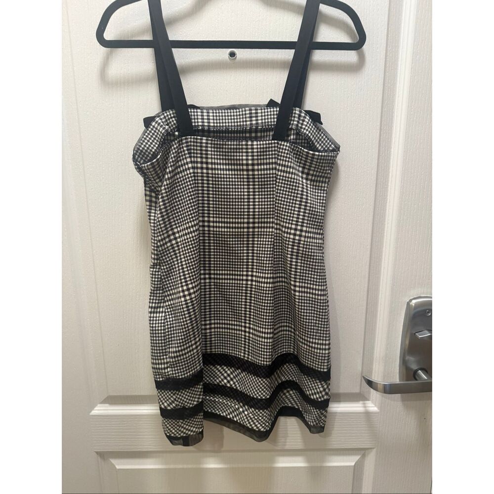 Kimchi Blue Lyla plaid mini dress bow detail black white Size S preloved 🖤 - Picture 6 of 6